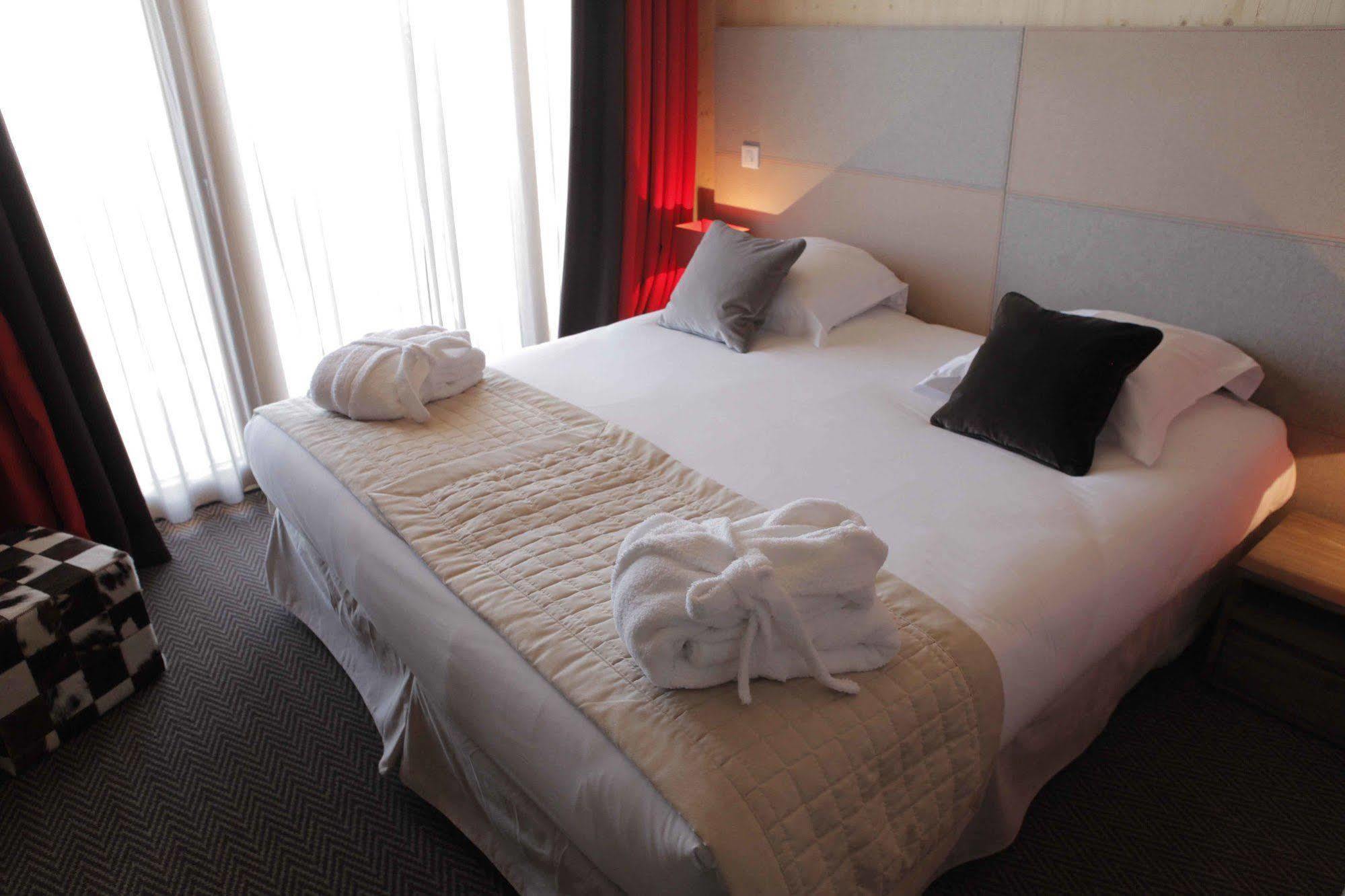 L'Aiguille Grive Chalets Hotel Les Arcs  Bagian luar foto